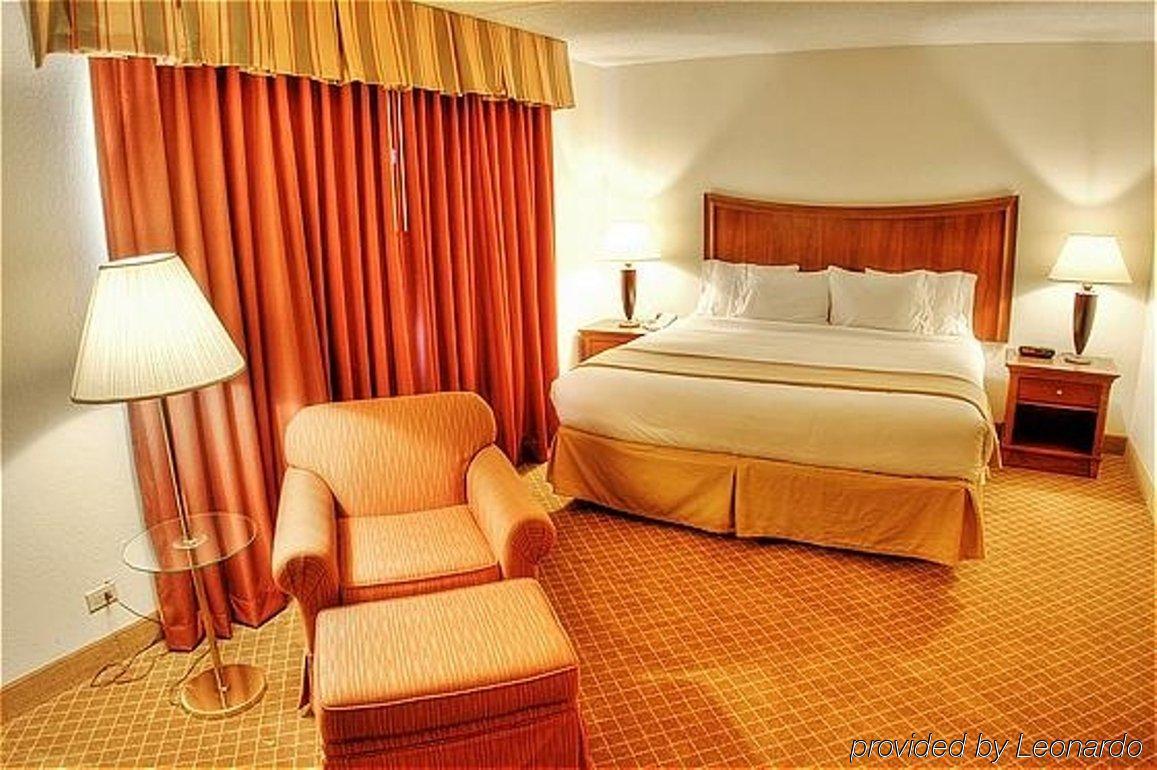 Holiday Inn Express Chicago Nw - Arlington Heights, An Ihg Hotel Rom bilde